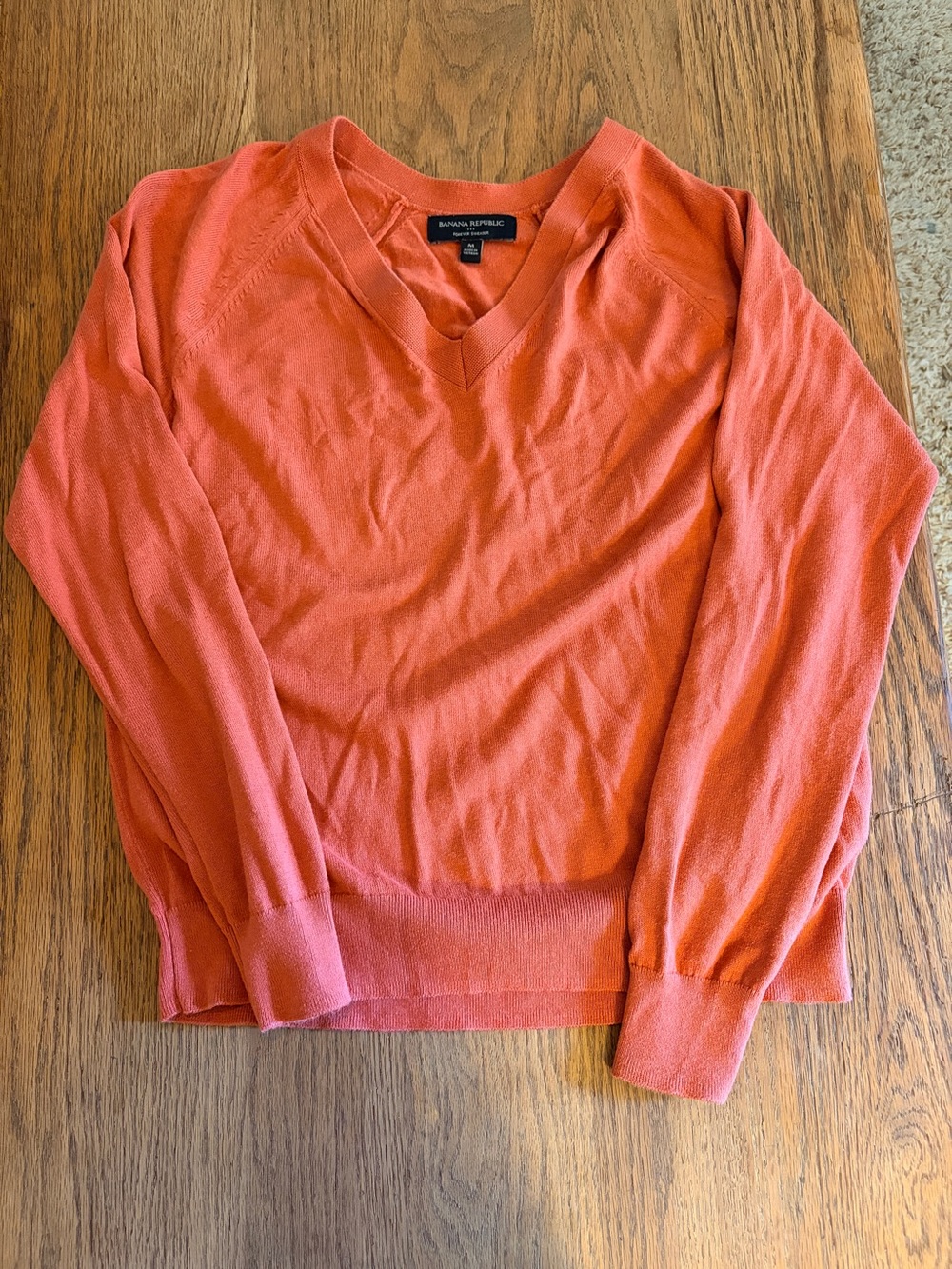 Women’s Orange Banana Republic V-Neck Sweater sz M